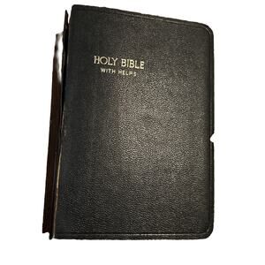 Holy‎ Bible W/ Helps Revised Standard Version RSV Thomas Nelson & Sons 1952 Flaw